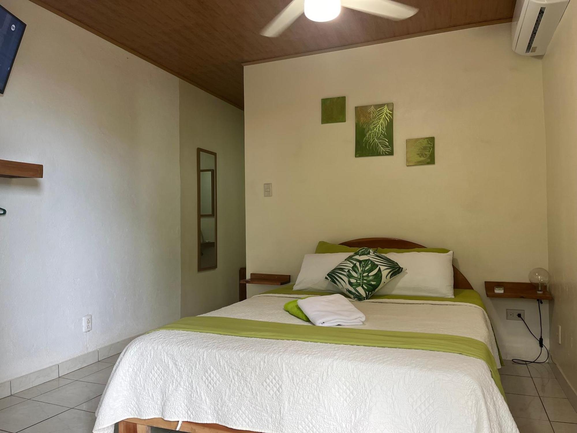Villas Majolana Playa Herradura  Εξωτερικό φωτογραφία